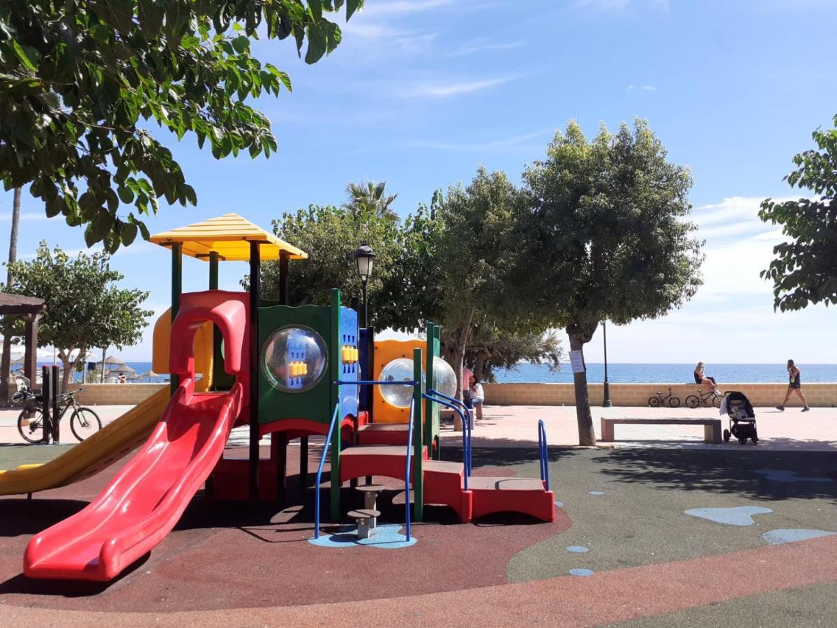 Centro Playa De Sabinillas Manilva Сан-Луис-де-Сабинильяс Экстерьер фото